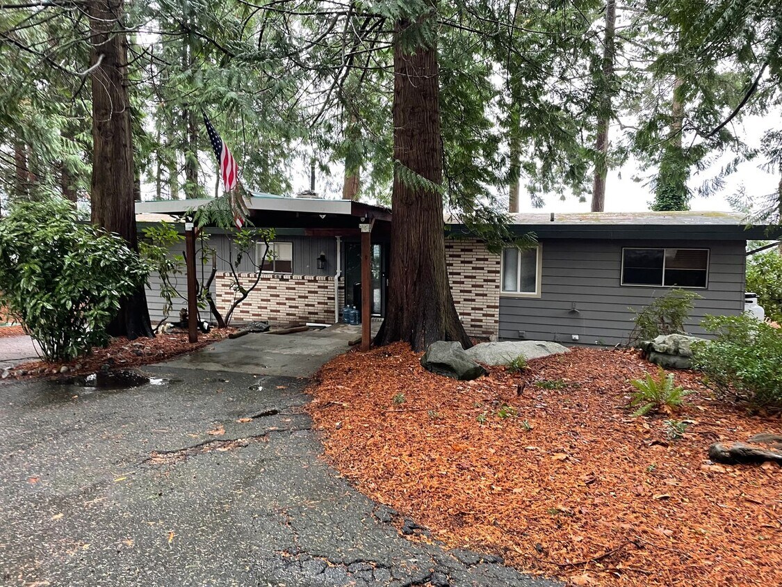 Foto principal - Fantastic 3 Bedroom Home with Gorgeous Oce...