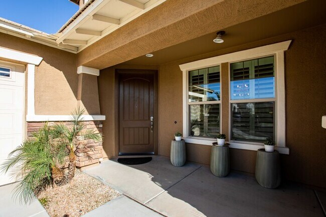 Building Photo - Amazing Home in Gated Community in Seville!!