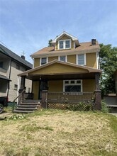 Building Photo - 11501 Continental Ave