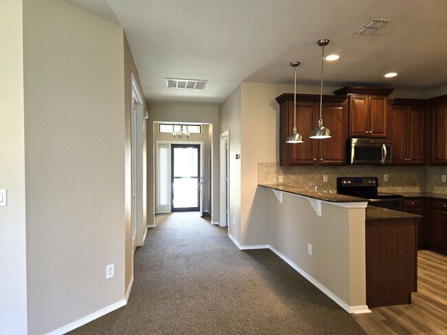 Building Photo - 5646 Sunset Falls Dr