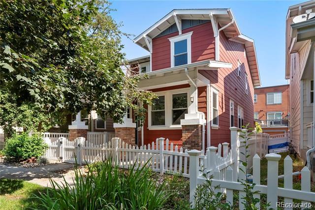 Building Photo - 2883 Central Park Blvd