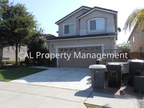 Building Photo - 1818 Hemingway Dr