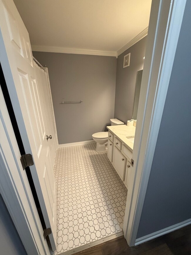 Building Photo - 50 Pebble Beach Cove