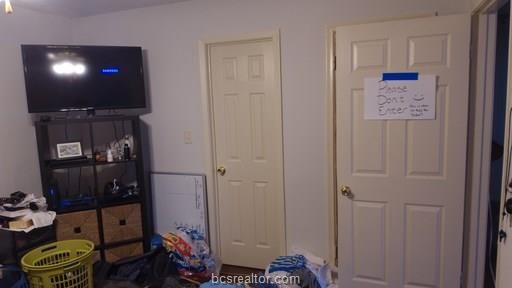 Building Photo - 4207 Oaklawn St