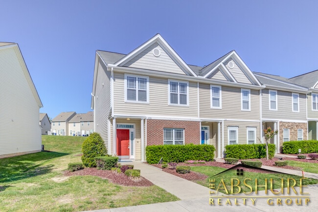 Building Photo - 2136 Sunny Cove Dr