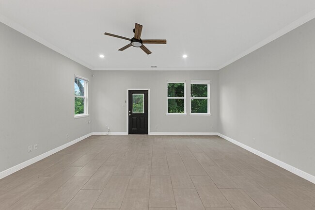 Foto del edificio - 5020 Sayers St