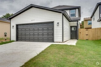 Building Photo - 6315 Pebble Ave