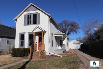 Building Photo - 1736 Sumner St