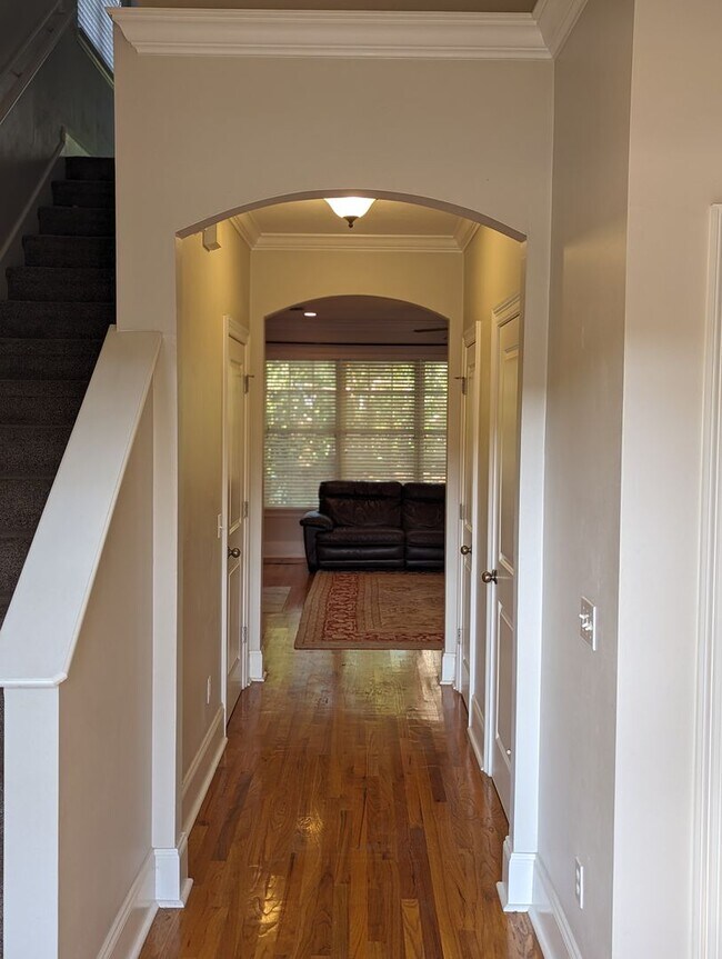 Foto del edificio - Beautiful Single Family Home Located in Pa...