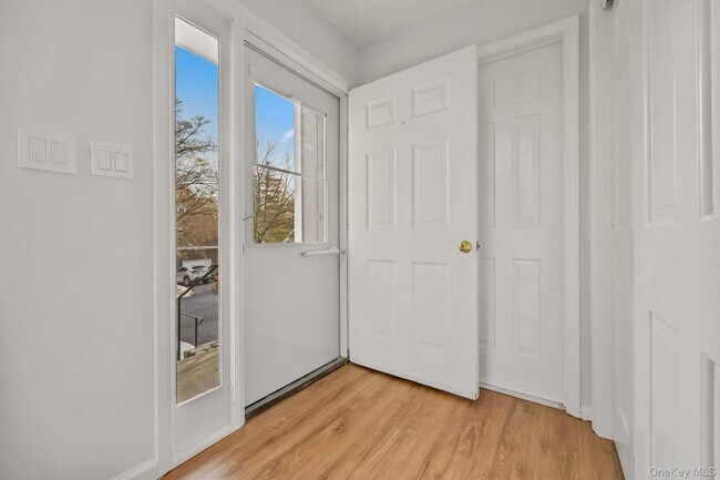 Foto del edificio - 11 Pondview Cl