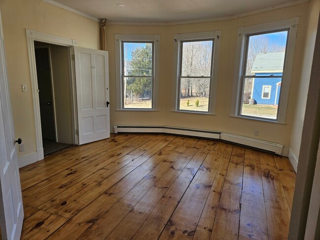 Building Photo - 24 Ninth St