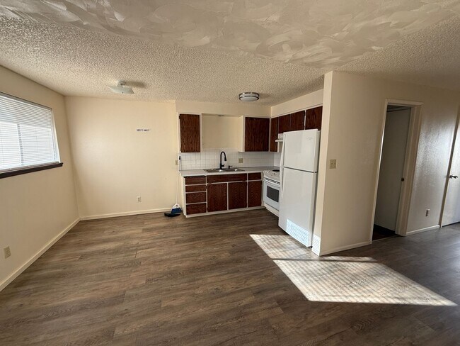 Building Photo - 316-318 Union St