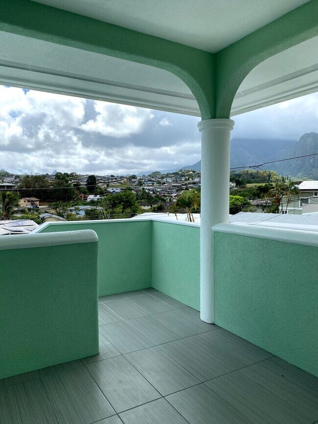 Foto del edificio - 45-536-536 Loihi Pl