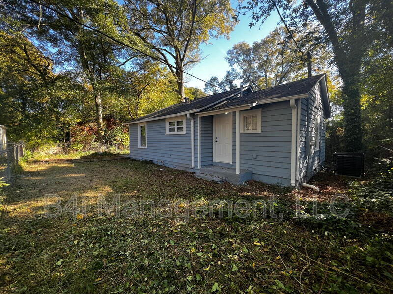 Foto principal - 1334 W Poplar St