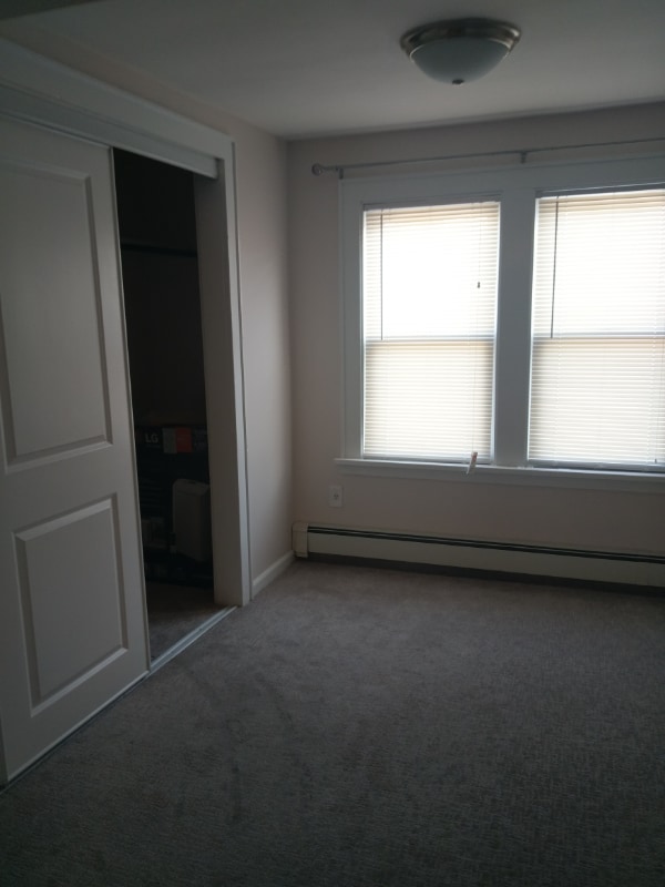 Building Photo - 571 Avenue A