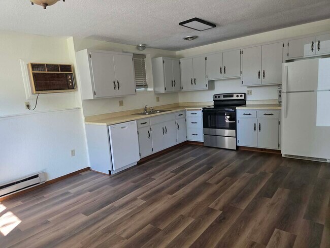 Foto del edificio - 317 3rd Ave SE