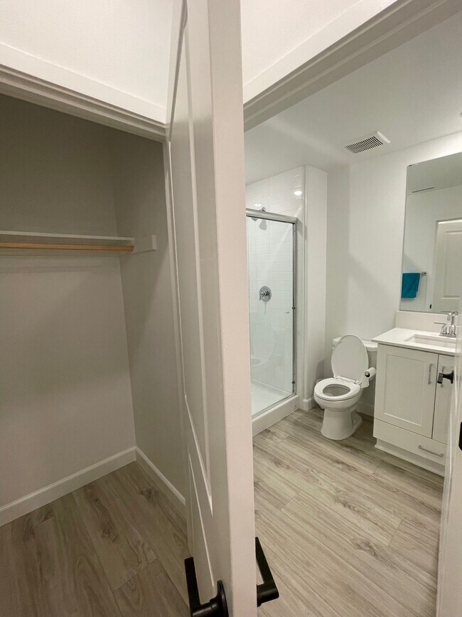 Foto del edificio - 7941 Belluno Wy