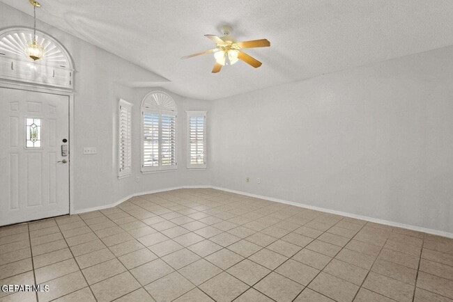Building Photo - 14002 Tierra Yukon Ln