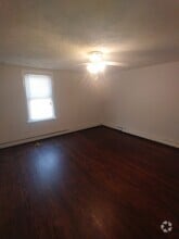Building Photo - 600-606 MacDade Blvd