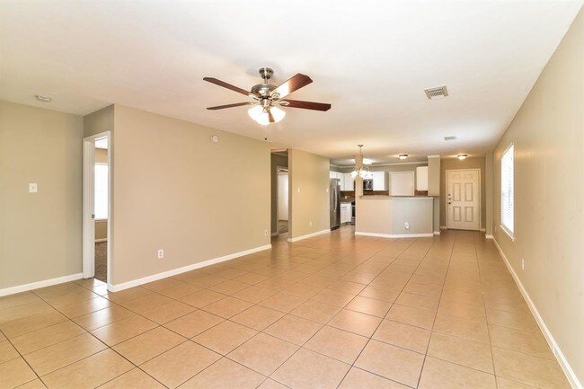 Building Photo - 6303 Sutton Meadows Dr