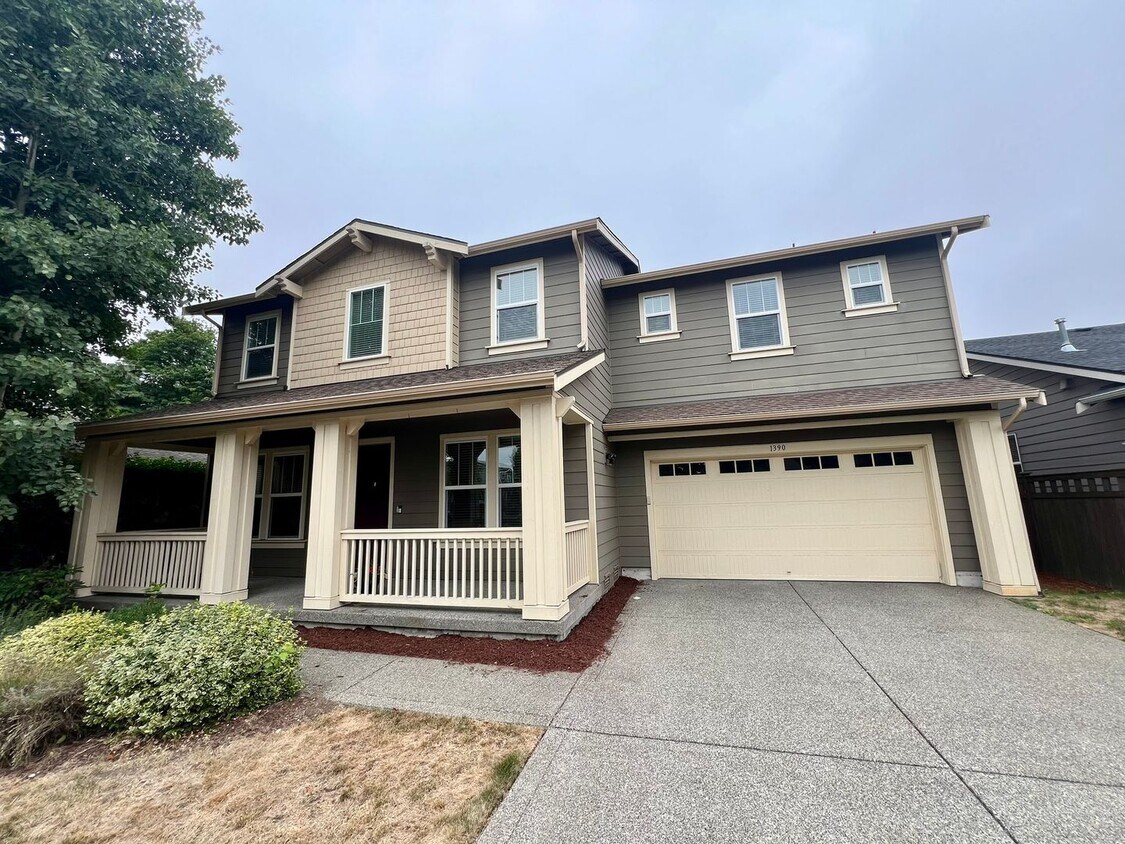 Foto principal - Large 5 Bedroom Home in Tumwater