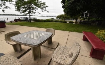 Building Photo - 8330 E Jefferson Ave