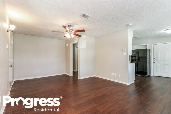 Foto del edificio - 509 Carswell Terrace
