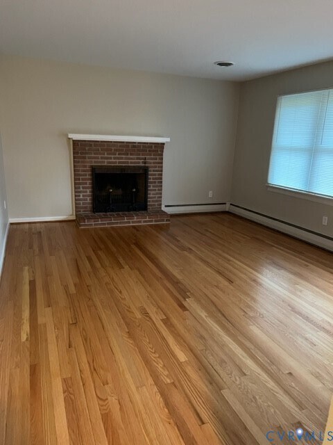 Foto del edificio - 8188 Meadowview Ln