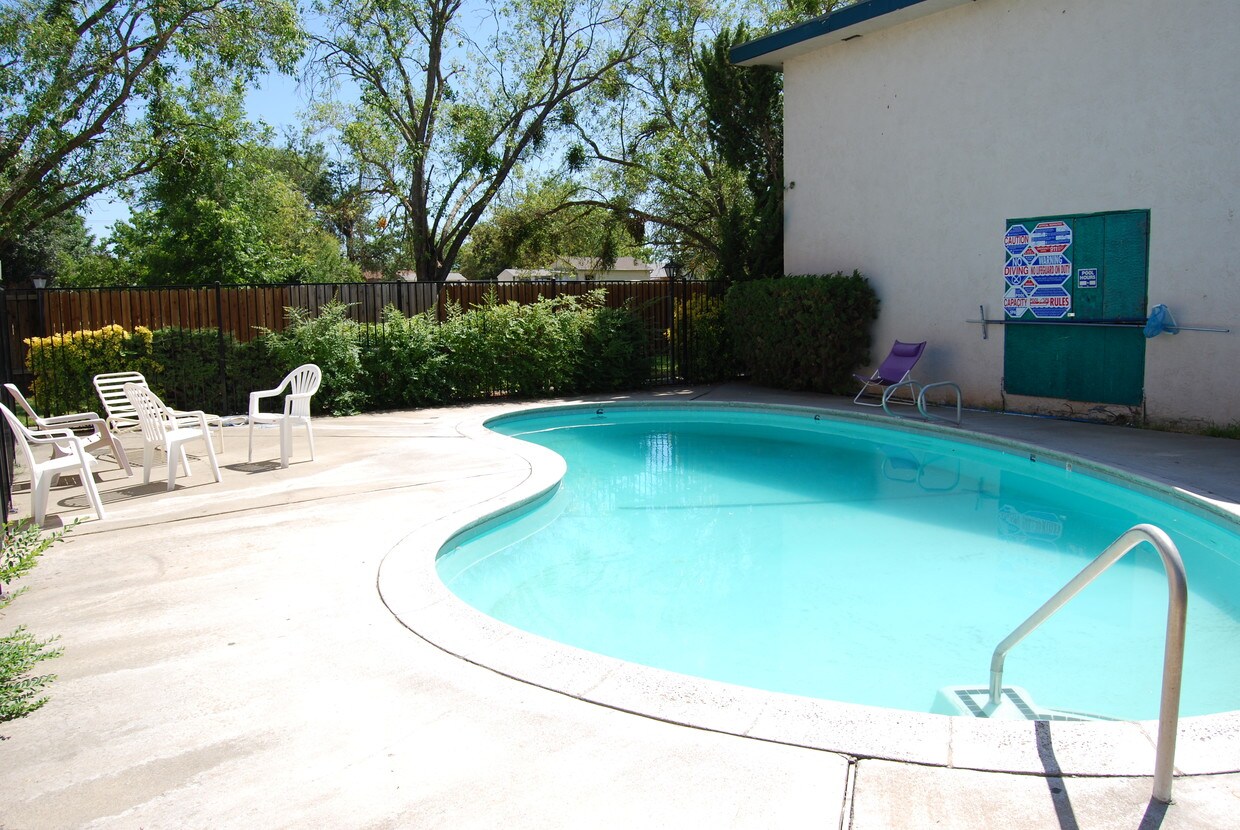 Foto principal - 3830 Annadale Ln