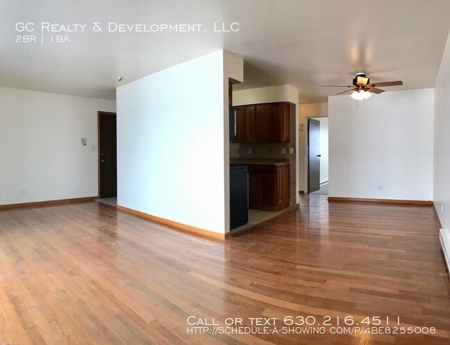 Building Photo - 1410 Willow Ln