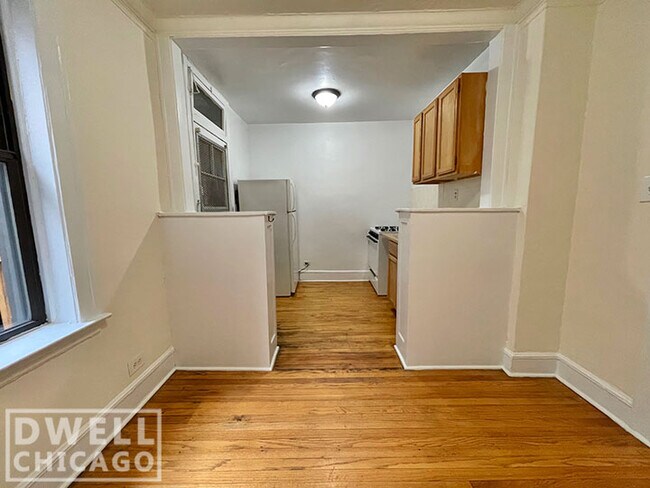 Foto del edificio - 2327 N Spaulding Ave