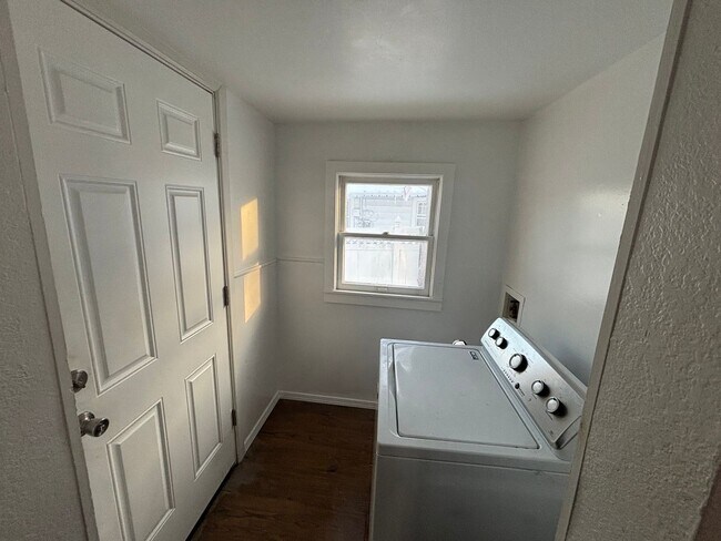 Foto del edificio - Cute 2 bed 1 bathroom home in Shawnee!