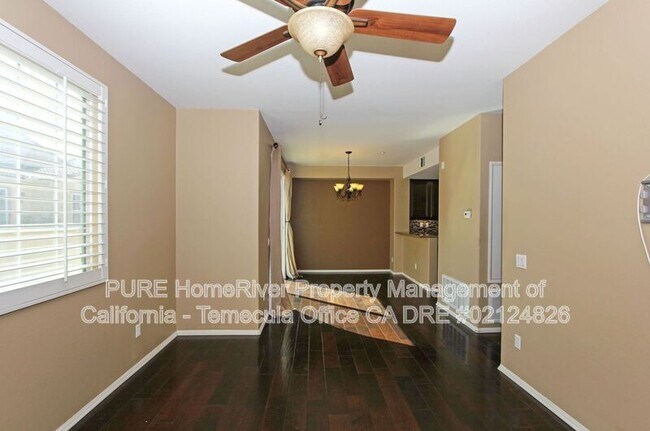 Foto del edificio - 44916 Honey Locust Dr