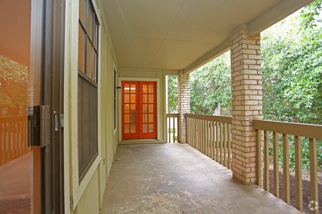 Deer Oaks - Alquileres en San Antonio, TX | Apartamentos.com