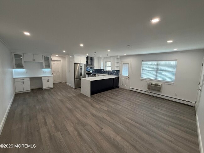 Foto del edificio - 135 Wharfside Dr