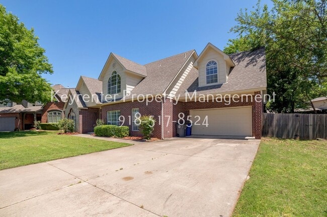 Building Photo - Beautiful home across from Jenks Middle School