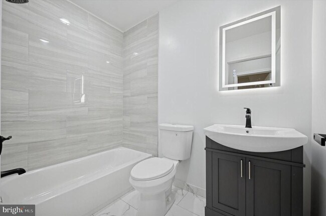 Foto del edificio - 103 N 63rd St