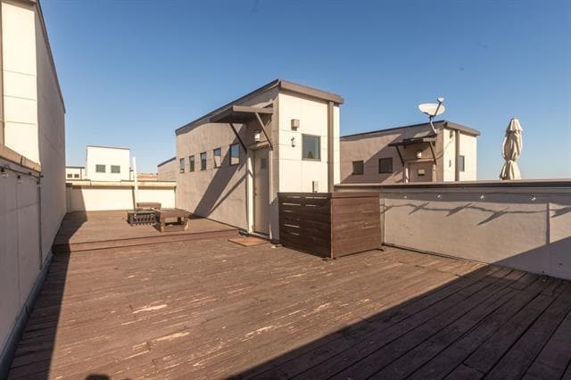 Foto del edificio - 732 Skyline Bluff Ct