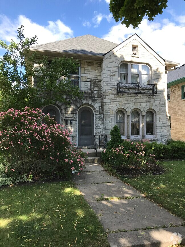 La Boule Apartments for Rent Wauwatosa, WI 3 Rentals