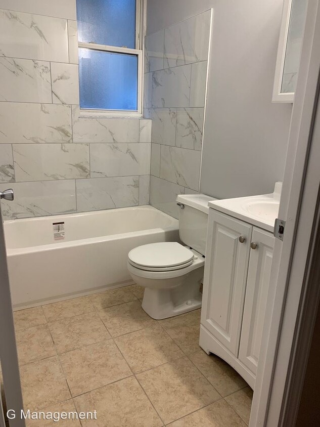 Building Photo - 4830 N Drake Ave