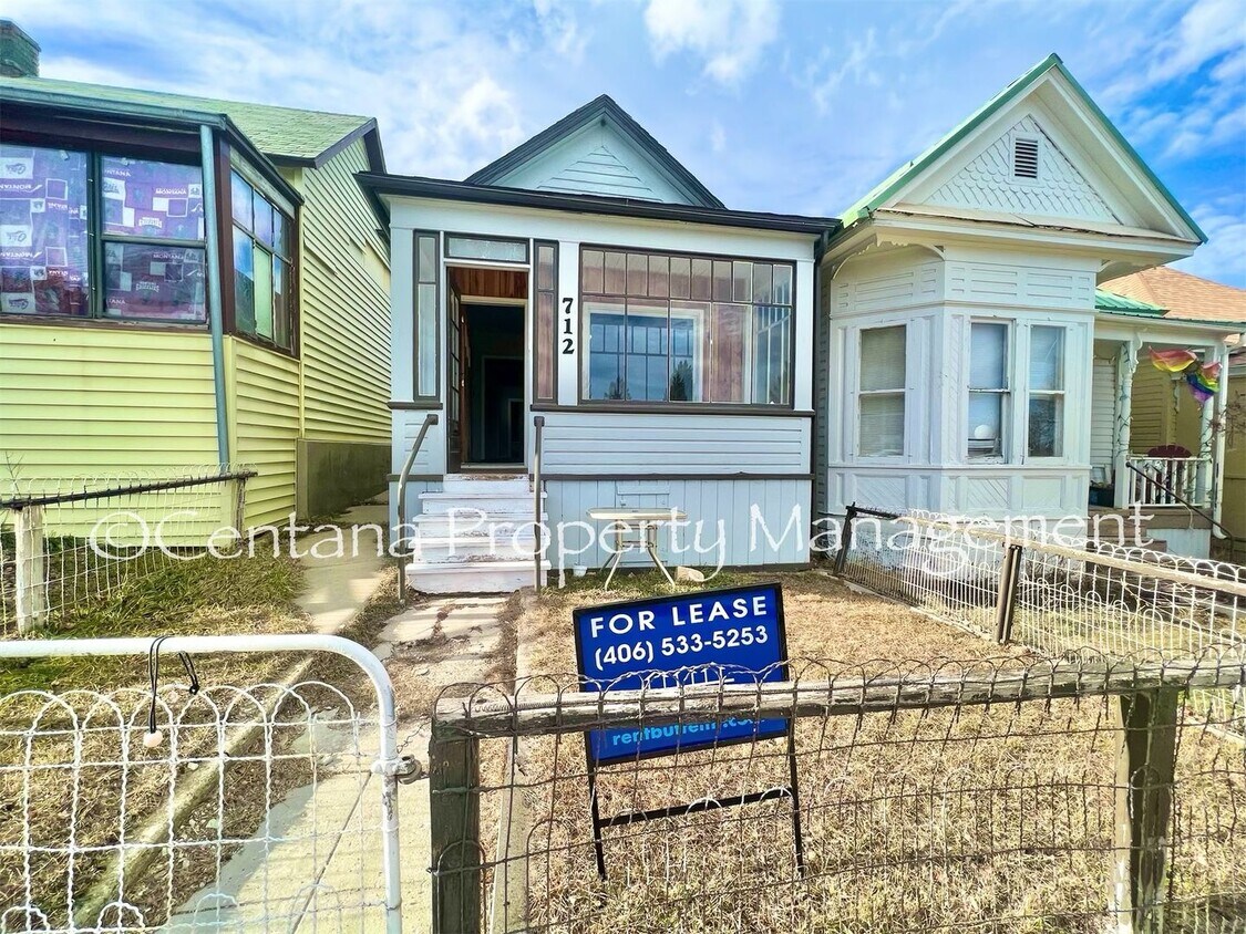 Foto principal - Remodeled adorable 2 bedroom house in Anac...