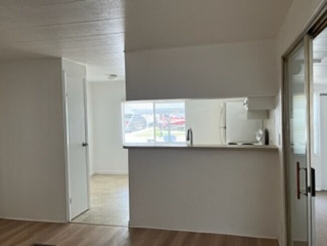 Building Photo - 2 bedroom mobile home in Port Orange