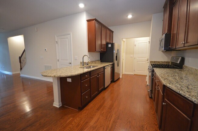 Building Photo - 542 Smallwood Drive, Durham, NC - Bev Robe...
