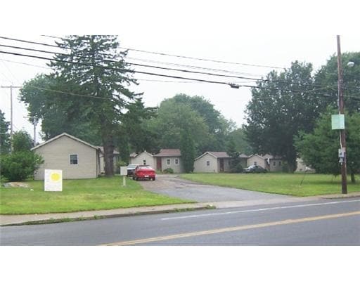 Building Photo - 900-902 Boston Neck Rd