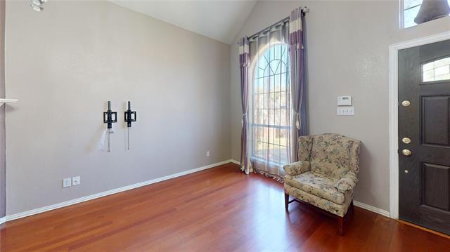 Foto del edificio - 3044 Brookshire Dr