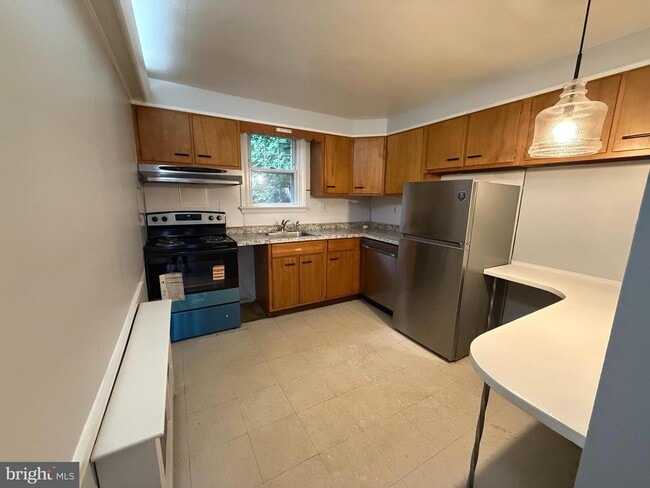Foto del edificio - 417 E Fornance St
