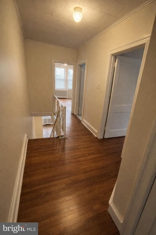 Foto del edificio - 652 Jamestown Ave.