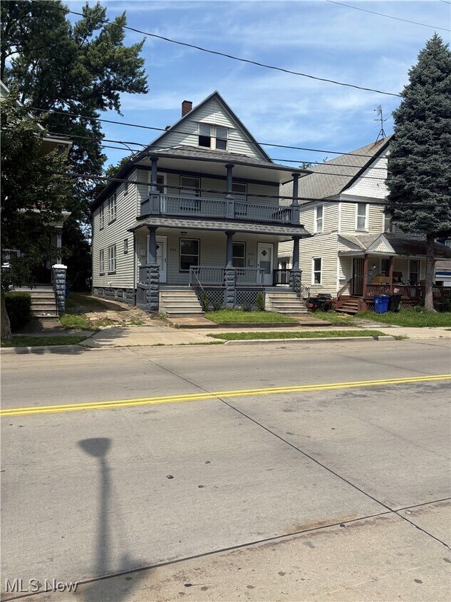 Foto del edificio - 946 E 79th St