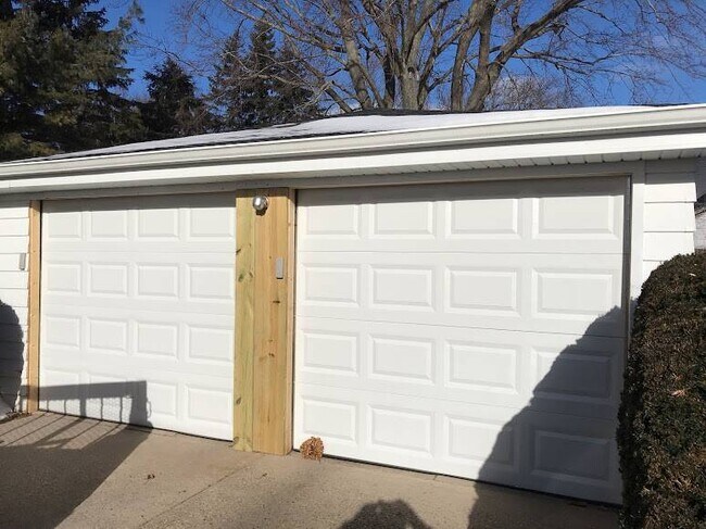 Foto del edificio - 1018 W Lorain St