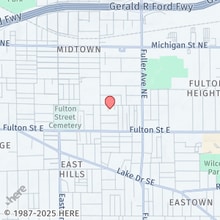 Building Photo - 62 Iris Pl NE